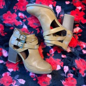 Brownie Chunky Heel Booties